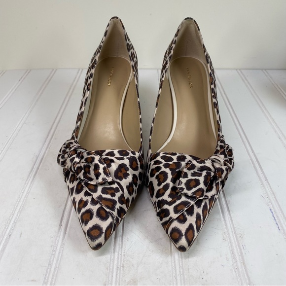 Ann Taylor Leopard fabric heels - Picture 2 of 9